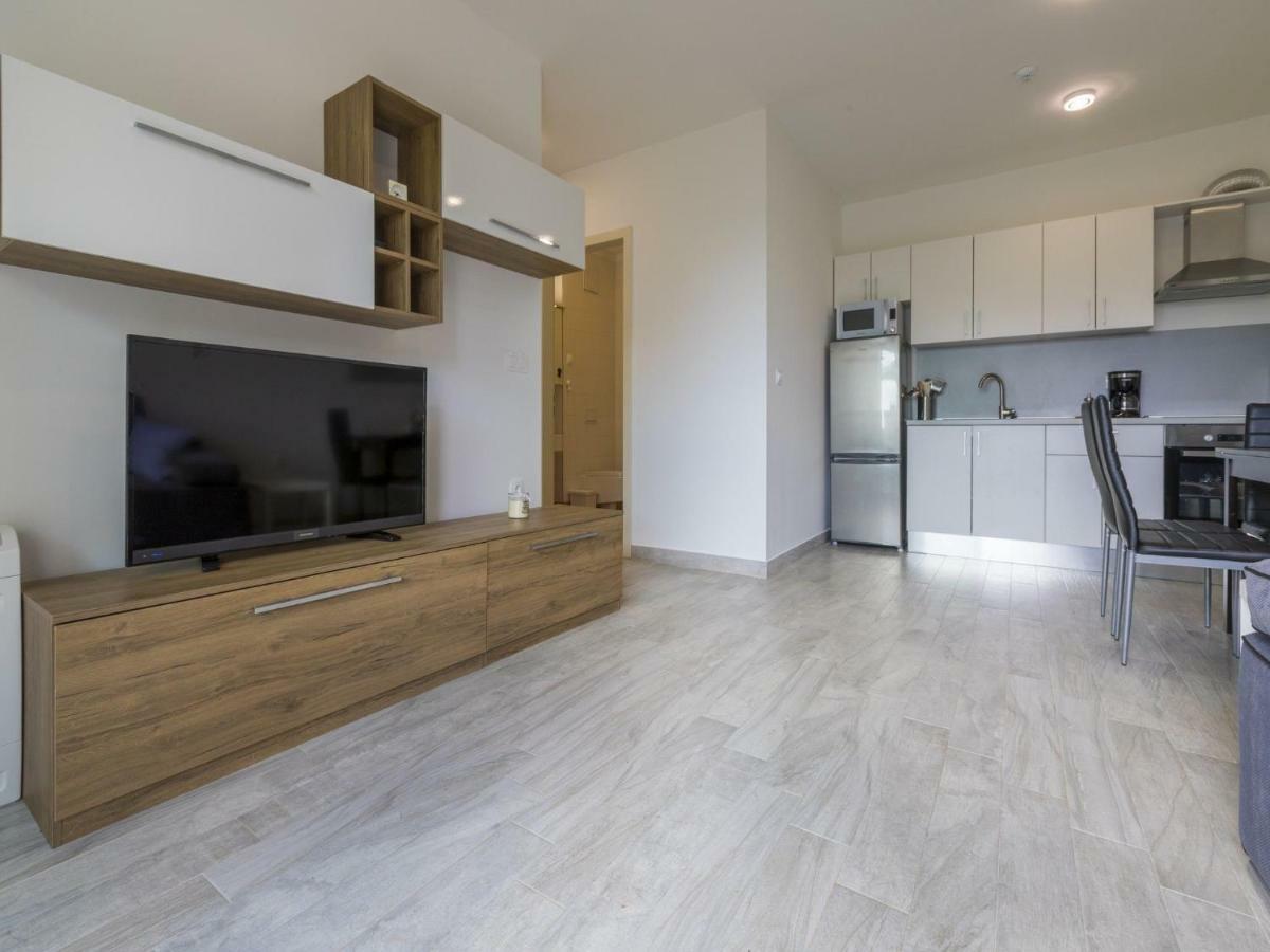 Apartments Mb Цриквеница Экстерьер фото