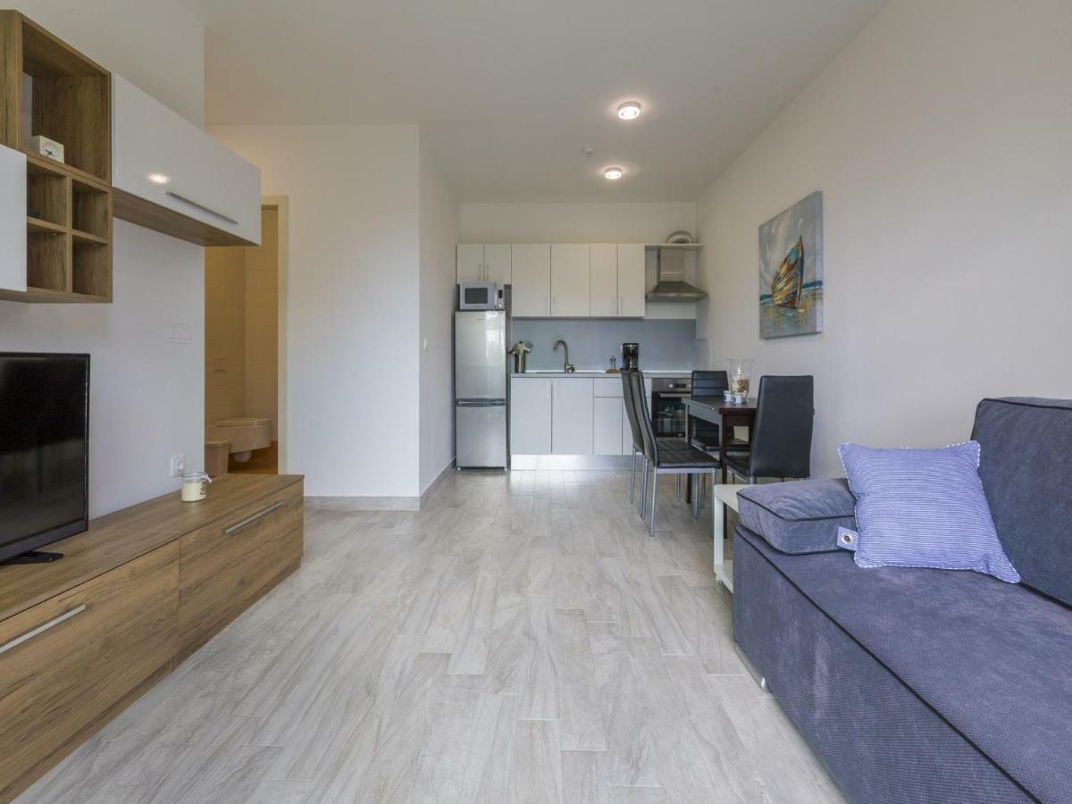 Apartments Mb Цриквеница Экстерьер фото